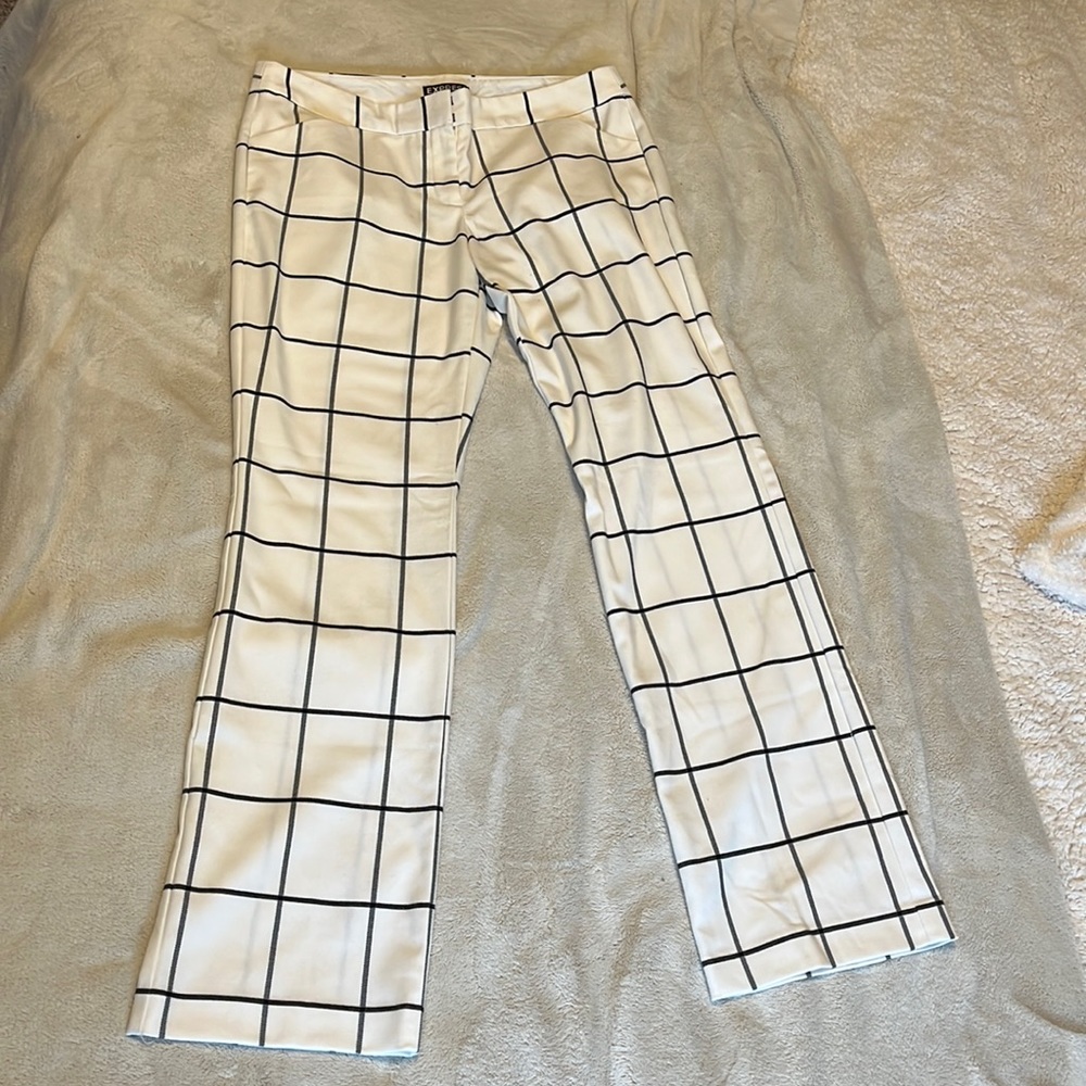 White and black editor EXPRESS trousers
